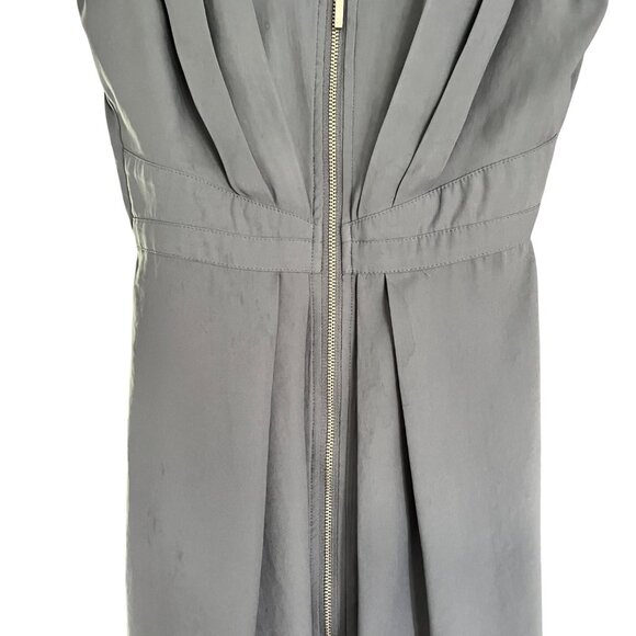H&M Gray Sleeveless Zip-Front Dress With Pleated Detail & V-Neckline - Size 2 - Picture 4 of 11